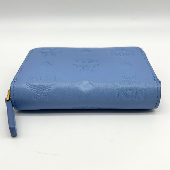 MCM Aren Della Robbia Blue Embossed Monogram Leather Card Case - Picture 4 of 12